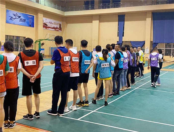 欽州林湖美地2020年趣味運動(dòng)會(huì )5.jpg 欽州林湖美地2020年趣味運動(dòng)會(huì )5.jpg